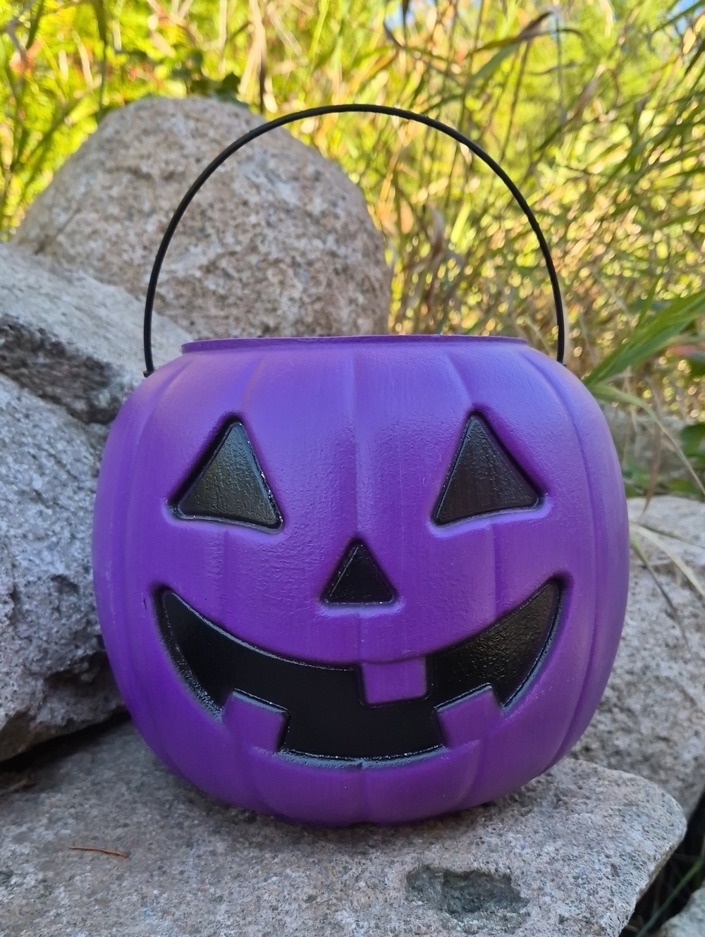 General Foam Plastics Blow Mold Pumpkin Halloween Candy Bucket Purple Vintage